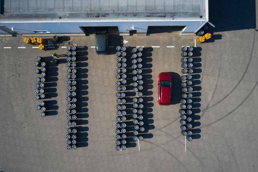 AMZS test 18 letnih pnevmatik dimenzije 225/40 R18