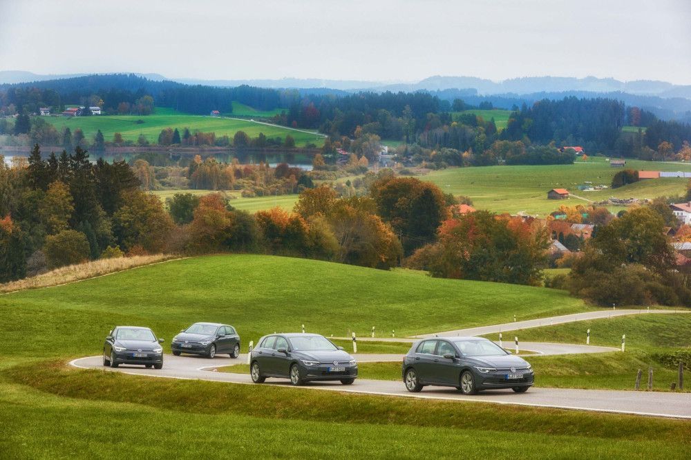 AMZS test 18 letnih pnevmatik dimenzije 225/40 R18