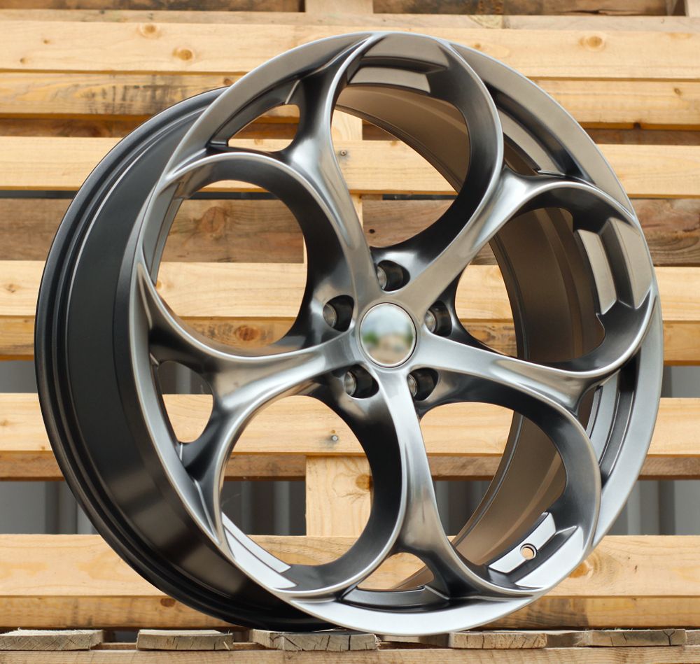 R18x8 5X110 ET 33 65.1 L1664 (1664188010S) Hyper Black (HB) For ALFA (P1) 8x18 ET33 5x110