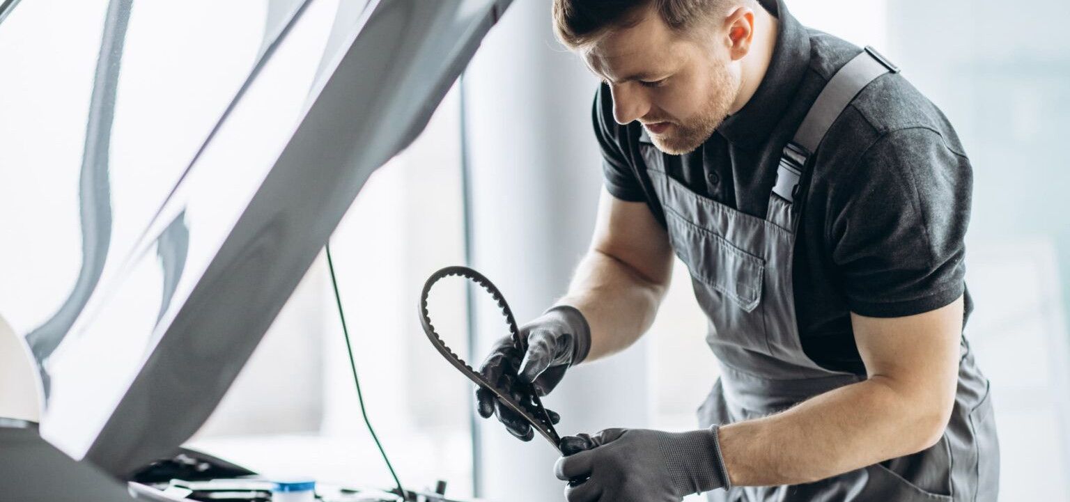 Vzdrževanje in servis vozil Ljubljana - pregled motorja, zavor in pnevmatik